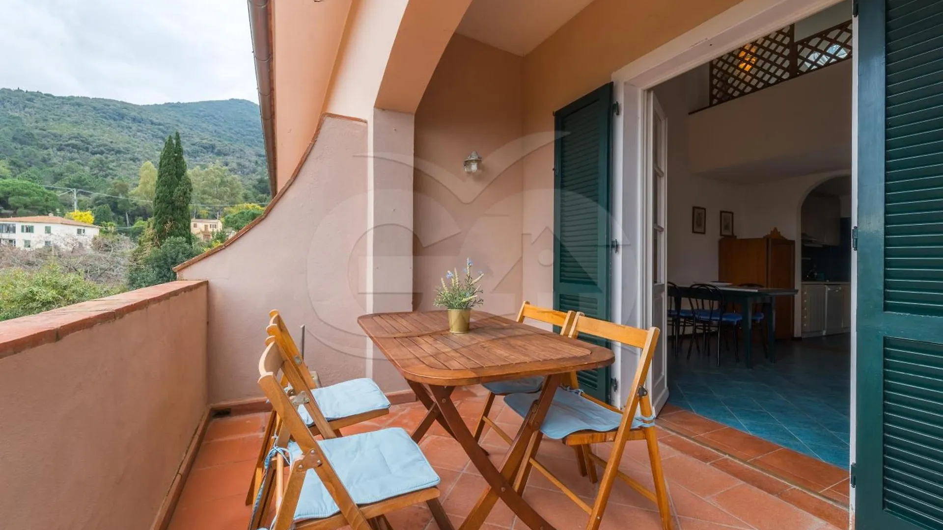 Appartamenti Le Logge Con Accesso Privato Al Mare - Goelba Bagno-Sprizze