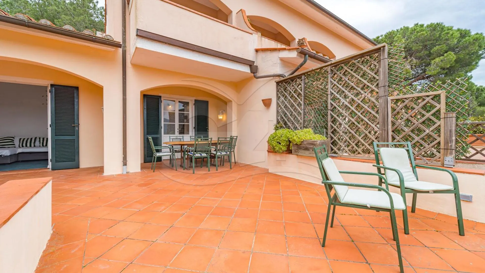 Appartamenti Le Logge Con Accesso Privato Al Mare - Goelba Bagno-Sprizze