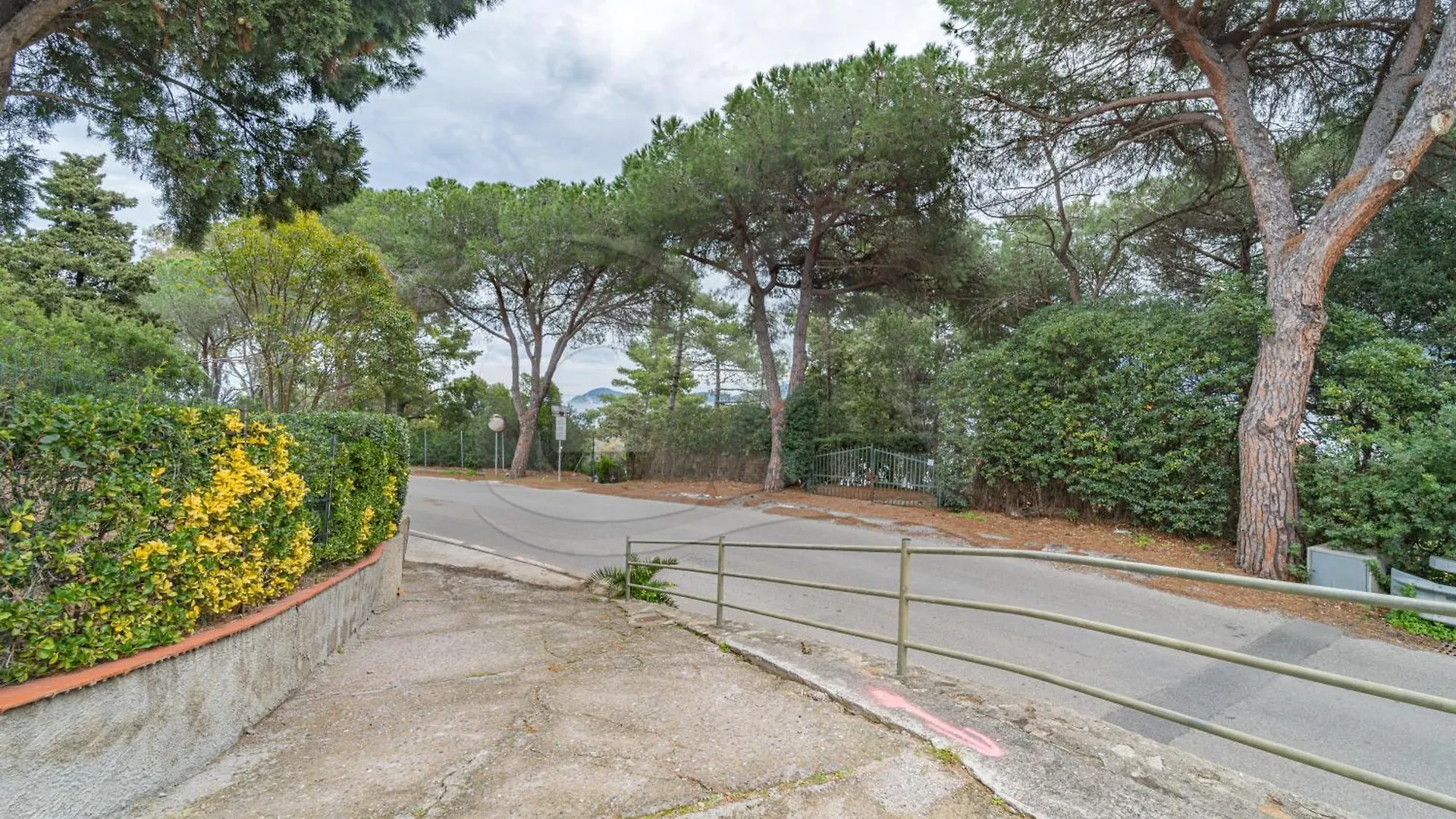 Appartamenti Le Logge Con Accesso Privato Al Mare - Goelba Bagno-Sprizze