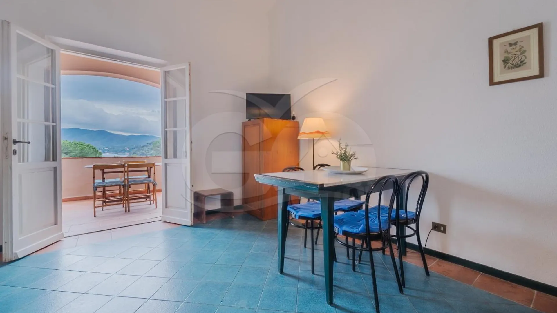 Appartamenti Le Logge Con Accesso Privato Al Mare - Goelba Bagno-Sprizze